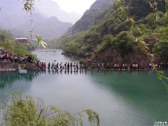 人文+自然之旅：開封府+八里溝、天界山三日游